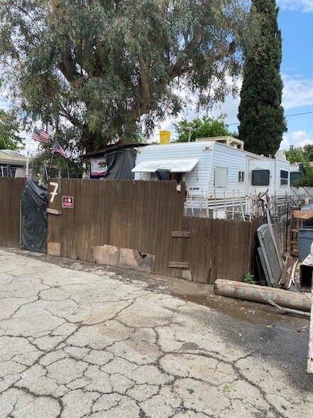 More Photos Of 206 Beardsley Ave, Bakersfield Manufactured Housing Mobile Home Park For Sale