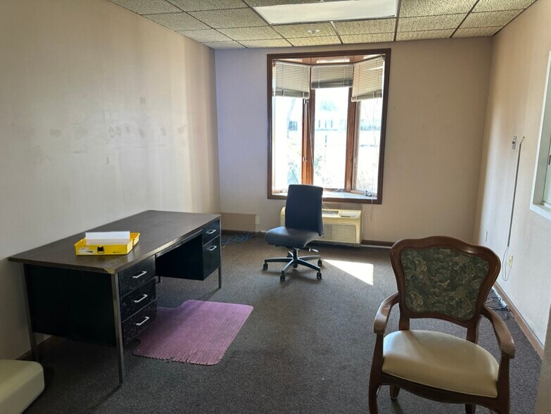 More Photos Of 509 S Buck Rd, Le Roy Skilled Nursing Facility For Sale