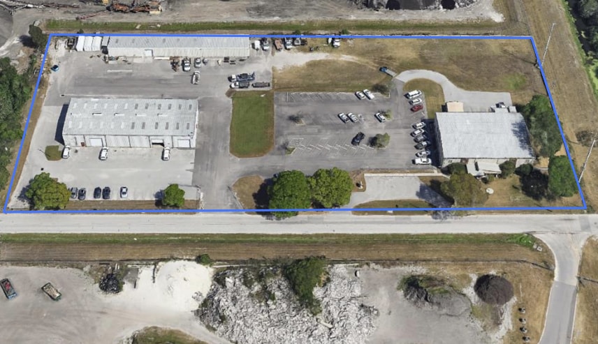 More Photos Of 12625 40th St N, Clearwater Warehouse For Lease
