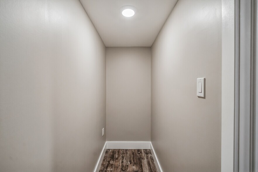 More Photos Of 2952-2954 Dekalb Pike, East Norriton Apartments For Sale