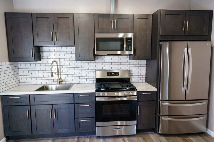 More Photos Of 3210 Harrison St, Oakland Storefront Retail Residential For Sale