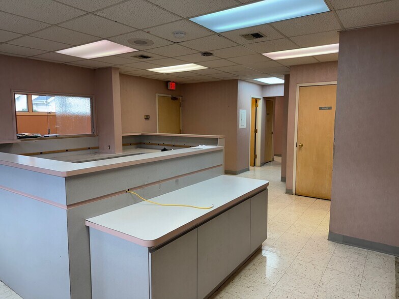 More Photos Of 179 Lafayette Ave, Hawthorne Medical For Lease