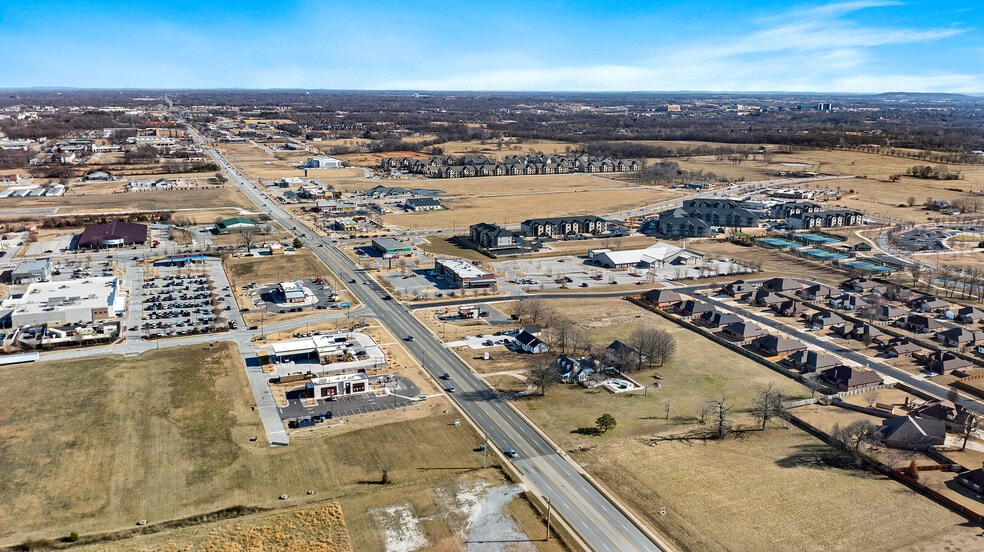 More Photos Of 1261 SW Regional Airport Blvd, Bentonville Land For Sale