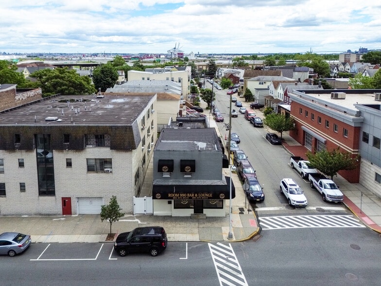 More Photos Of 990 Broadway, Bayonne Restaurant For Sale