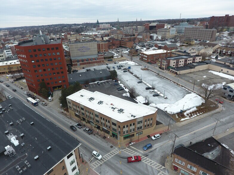 More Photos Of 245 Broadway, Schenectady Apartments For Lease