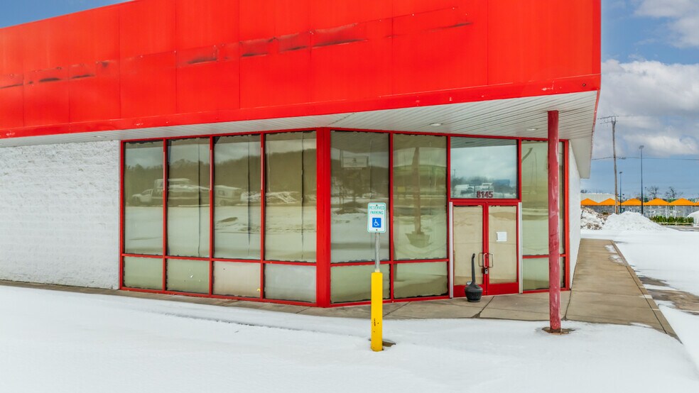 More Photos Of 8145 W US Hwy 2, Iron Mountain Freestanding For Sale