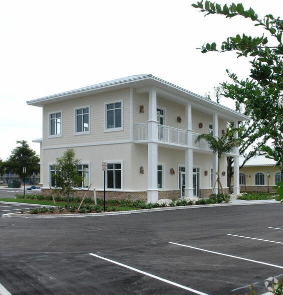 More Photos Of 2962 Trivium Cir, Fort Lauderdale Office For Sale