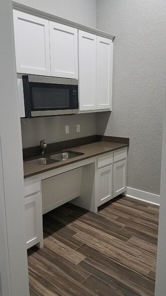 More Photos Of 5899 Preston Rd, Frisco Medical For Sale