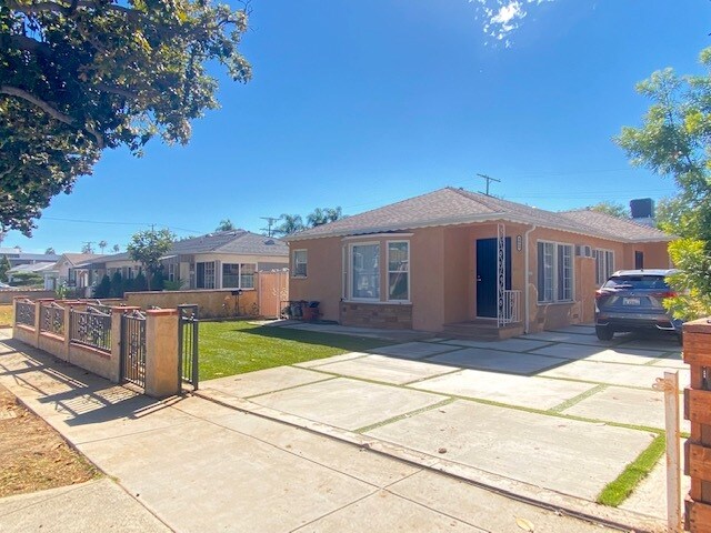 More Photos Of 4069-4071 Sawtelle Blvd, Culver City Apartments For Sale