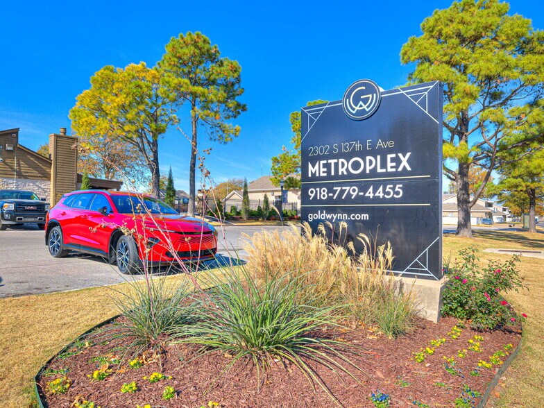 More Photos Of 2302 S 137th East Ave, Tulsa Apartments For Sale