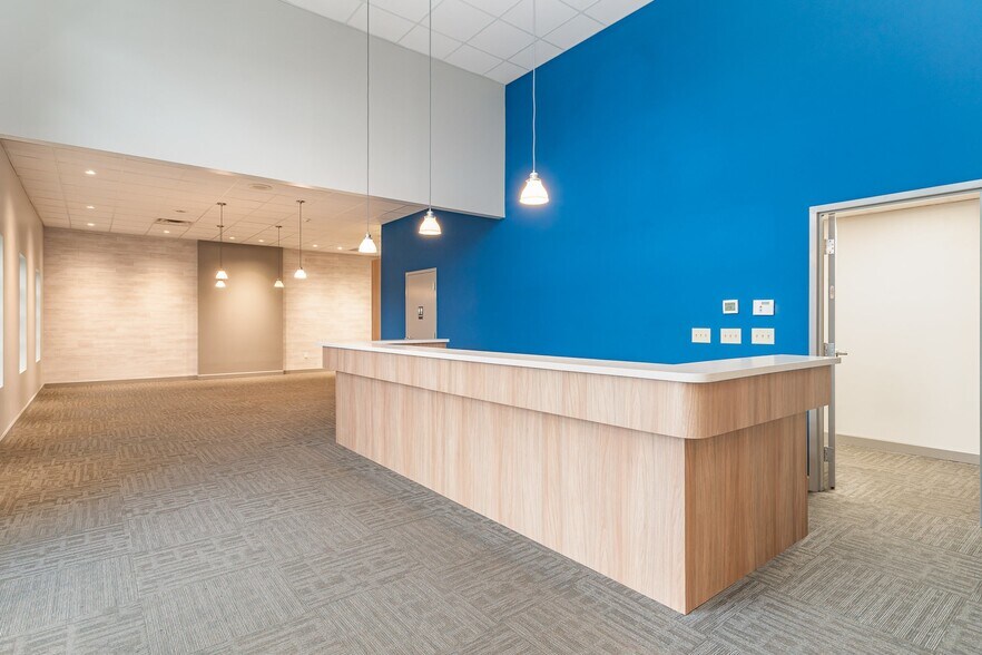 More Photos Of 1001 Merylinger Ct, Franklin Medical For Lease