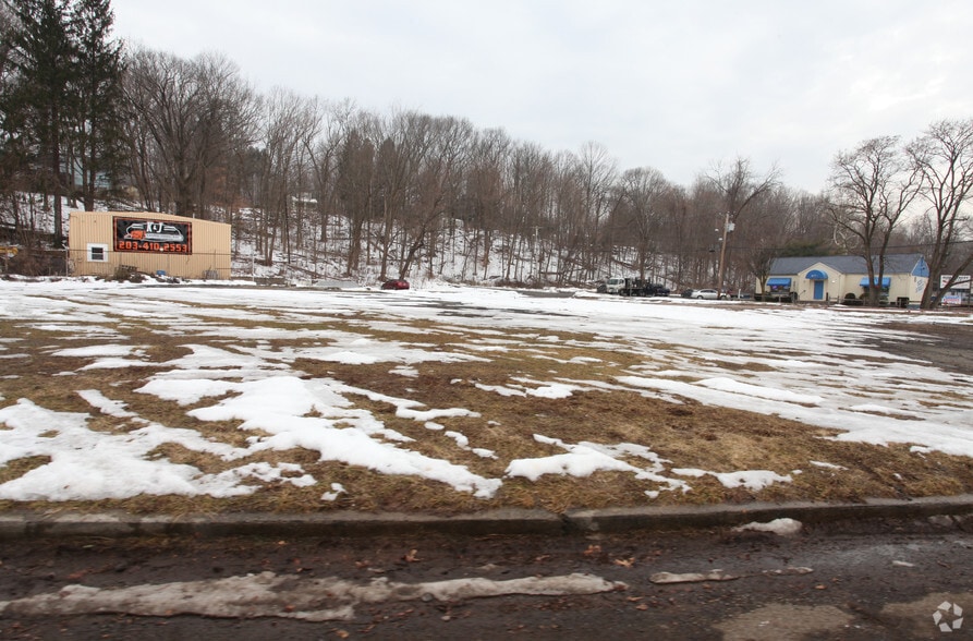 More Photos Of 2974 Whitney Ave, Hamden Land For Lease