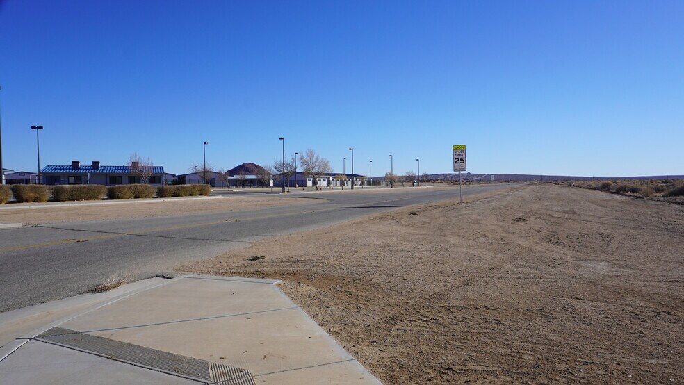 More Photos Of Hacienda Blvd @ Evergreen Ave, California City Land For Sale
