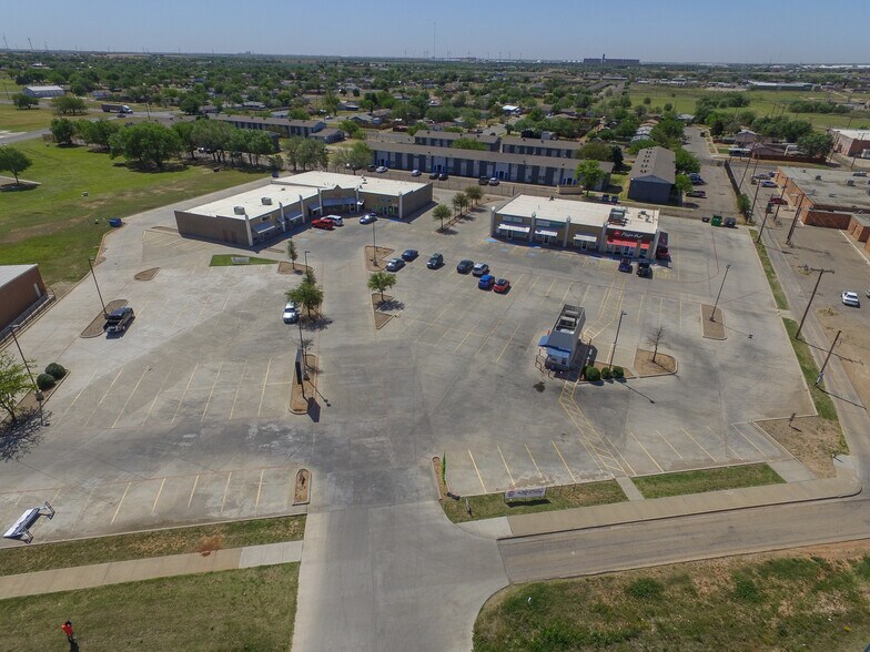More Photos Of 1824 Parkway Dr, Lubbock Freestanding For Lease