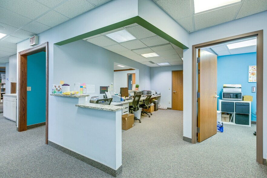 More Photos Of 2480 White Bear Ave N, Maplewood Medical For Sale