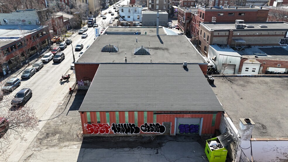 More Photos Of 4278 St Frontenac, Frontenac Auto Repair For Sale