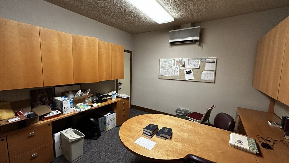 More Photos Of 11315 White Oak Ave, Granada Hills Specialty For Sale