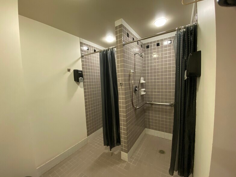 More Photos Of 590 Means St NW, Atlanta Unknown For Lease