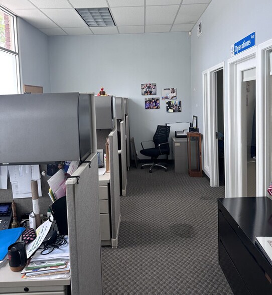 More Photos Of 1220-1224 Lincoln Blvd, Santa Monica Office Residential For Sale