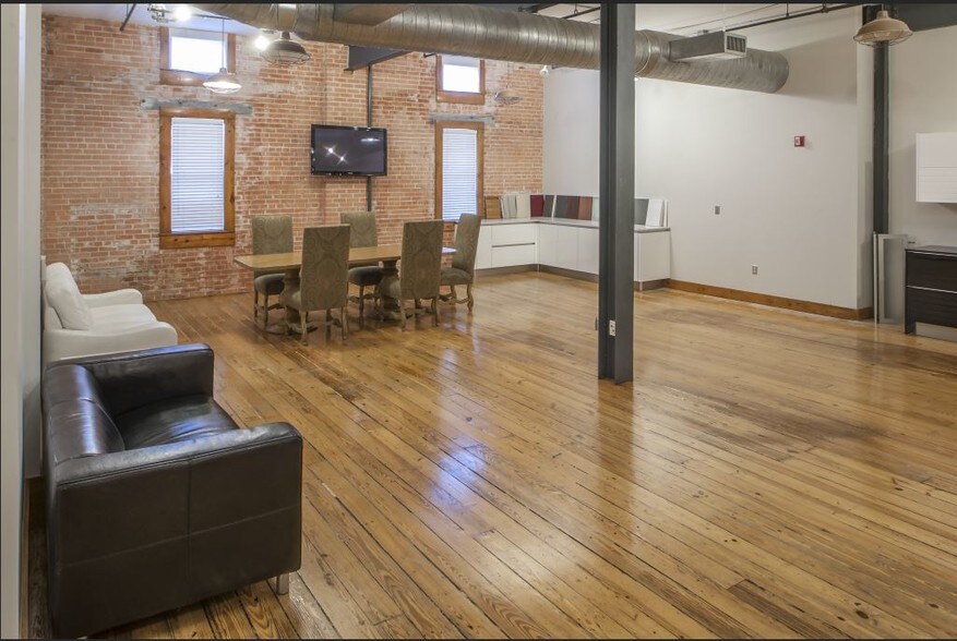 1011 Wood St Houston Tx 77002 Lofts Showrooms For Lease