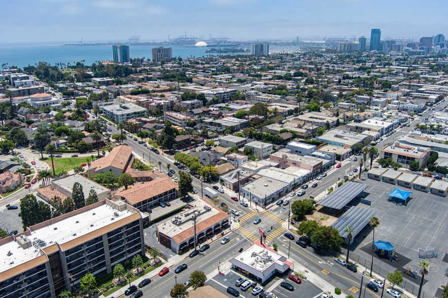 More Photos Of 2300-2308 E 4th St, Long Beach Restaurant For Lease