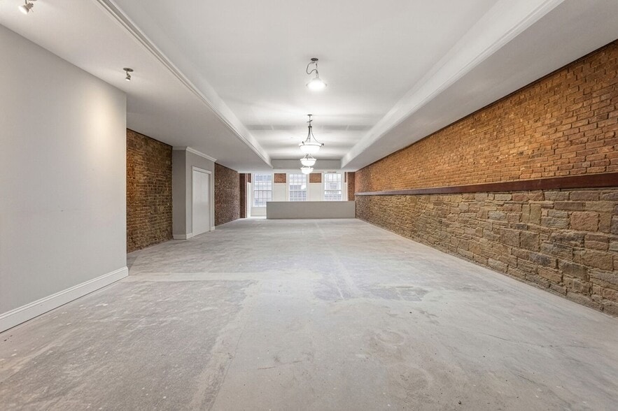 More Photos Of 75 Murray St, New York Office Residential For Sale
