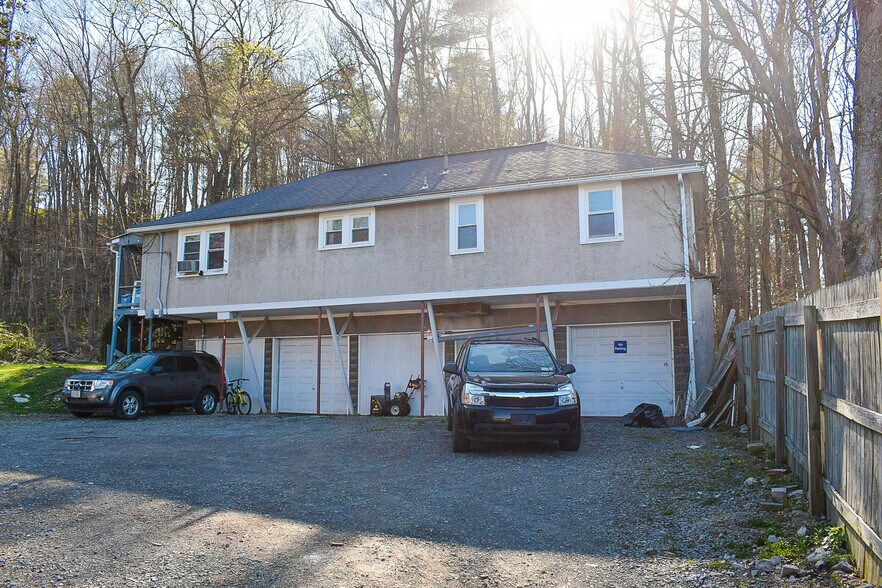 More Photos Of 514 Davis Ave, Endicott Apartments For Sale