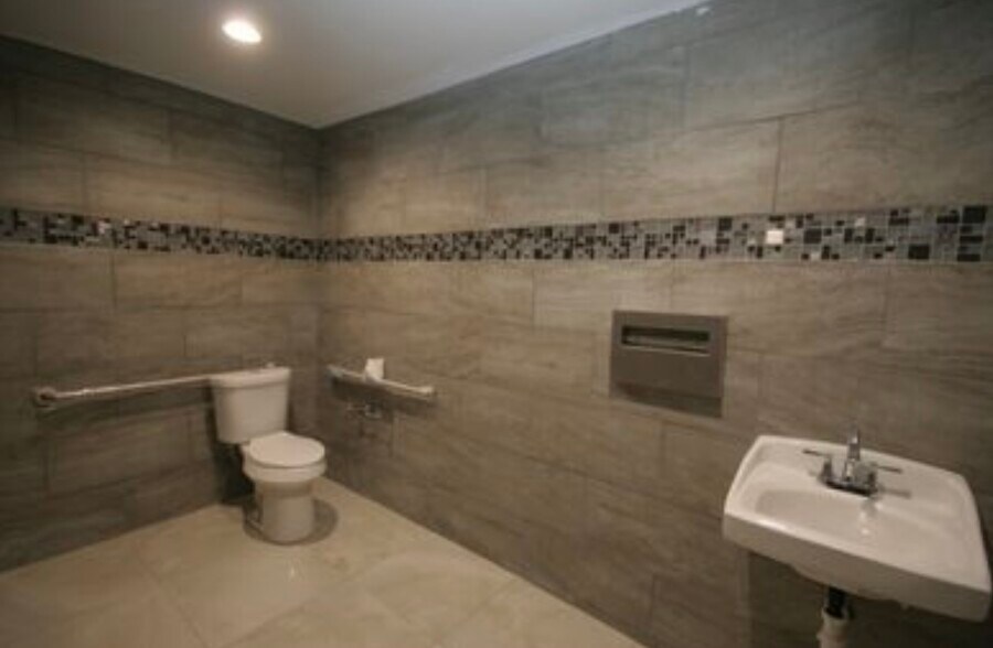 More Photos Of 8514 Hospital Dr, Douglasville Freestanding For Sale
