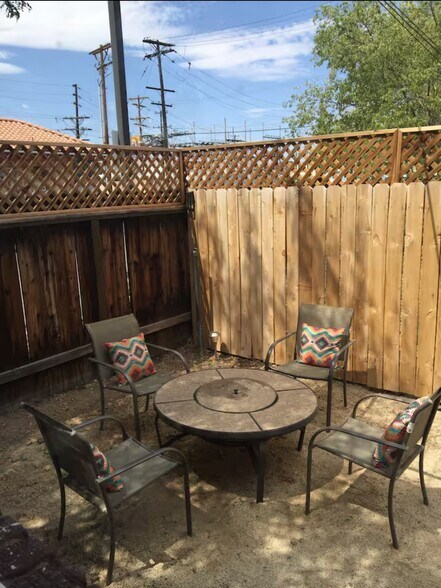 More Photos Of 127 E Pueblo St, Reno Office For Sale