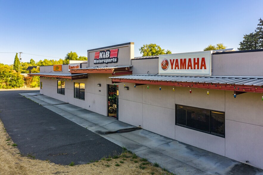 More Photos Of 3480 Petaluma Blvd N, Petaluma Self Storage For Sale