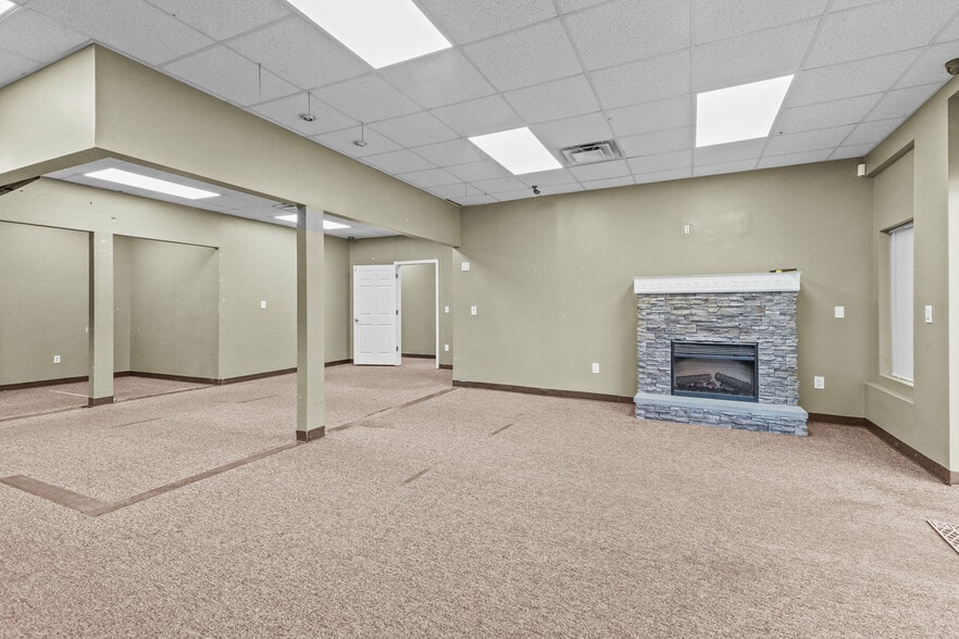 More Photos Of 495 Central Ave, Seekonk Medical For Lease