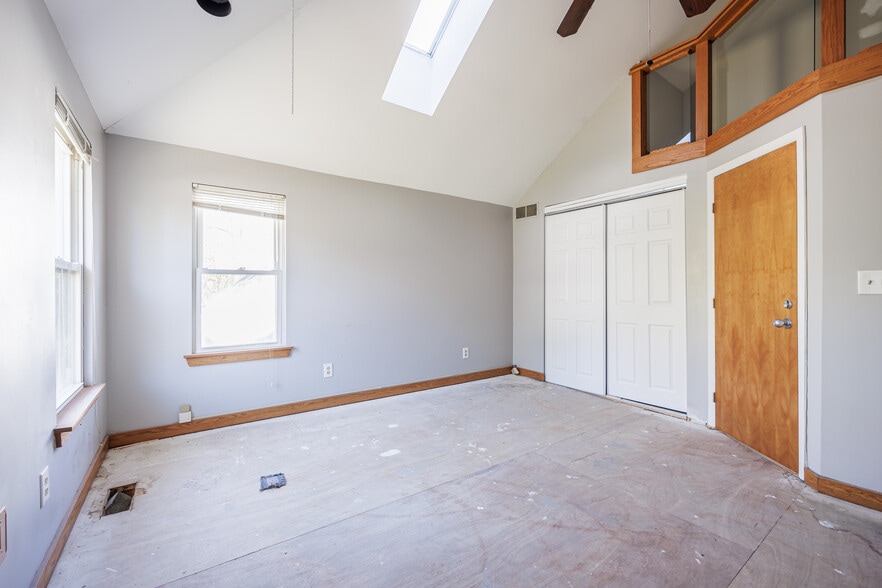 More Photos Of 5692 Pittsford Palmyra Rd, Pittsford Office Residential For Sale