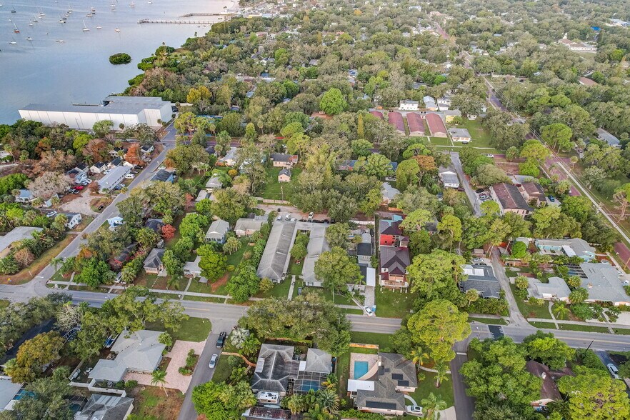 More Photos Of 3017 49th St S, Gulfport Apartments For Sale