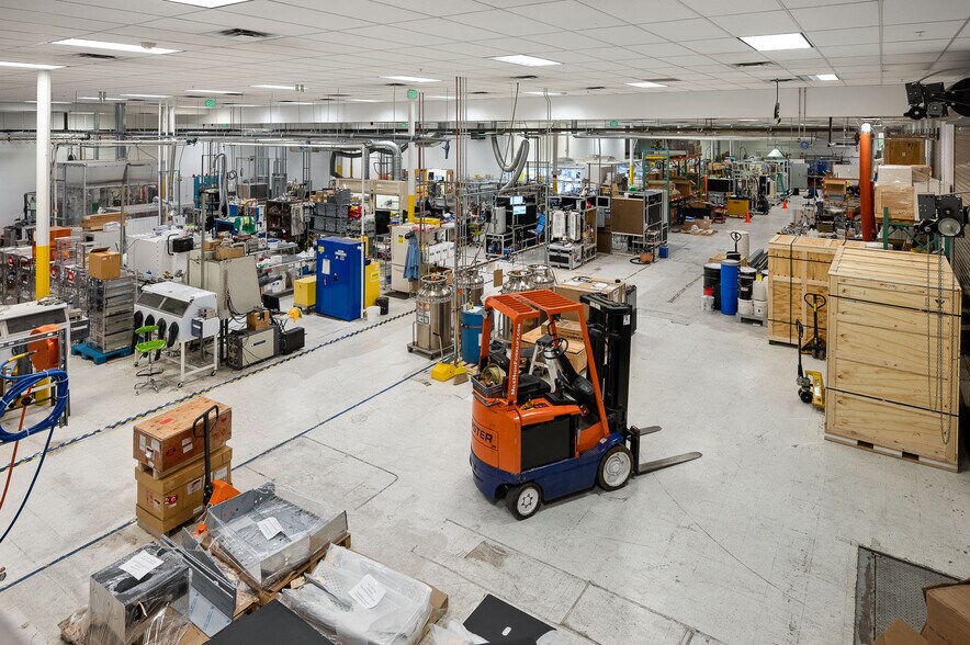 More Photos Of 12300 Grant St, Thornton Manufacturing For Sale