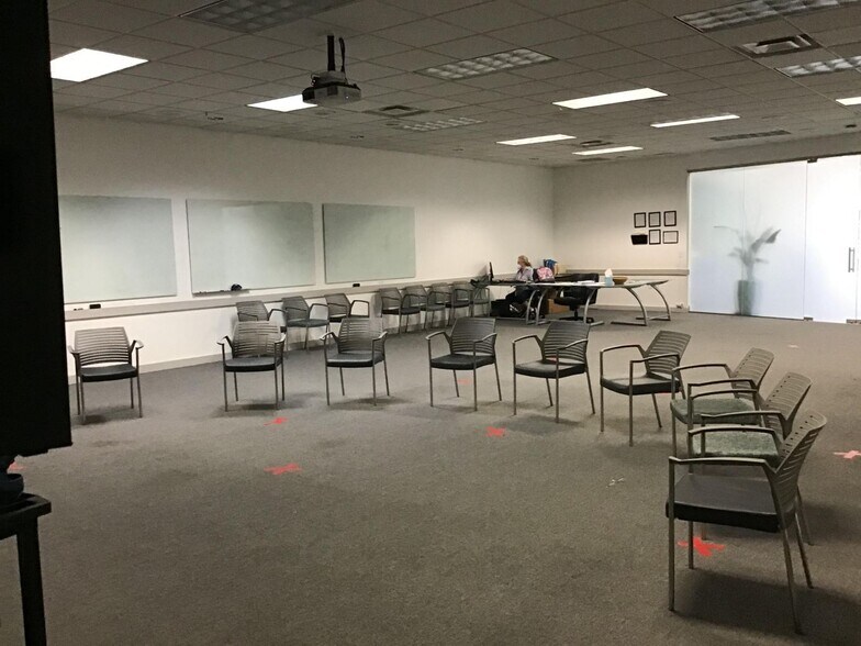 More Photos Of 300 S 6th St, Fort Pierce Office For Sale