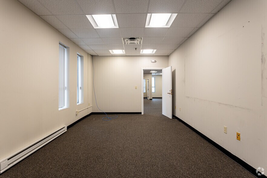 Photo of 3rd Floor Ste 305