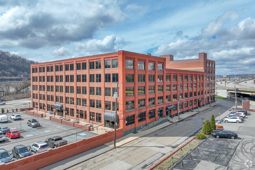 Primary Photo Of 1501 Reedsdale St, Pittsburgh Loft Creative Space For Lease