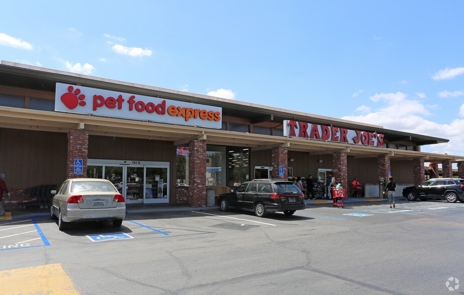 More Photos Of 785 Oak Grove Rd, Concord Unknown For Lease