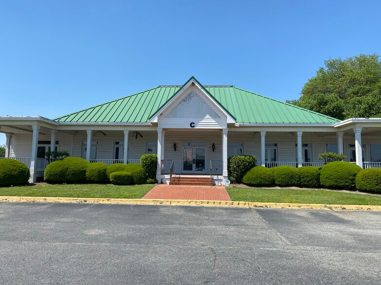 More Photos Of 311 Ga Highway 49 N, Byron Unknown For Lease