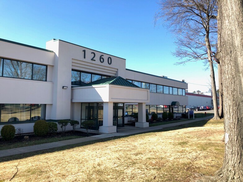Primary Photo Of 1260 E Woodland Ave, Springfield Township Warehouse For Lease