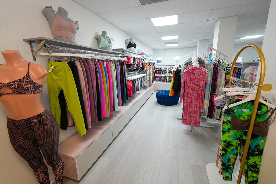 More Photos Of 13605 SW 149th Ave, Miami Warehouse For Sale