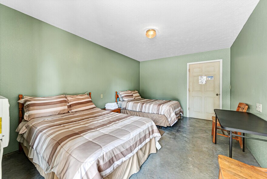 More Photos Of 11792 Highway 187, Eureka Springs Trailer Camper Park For Sale