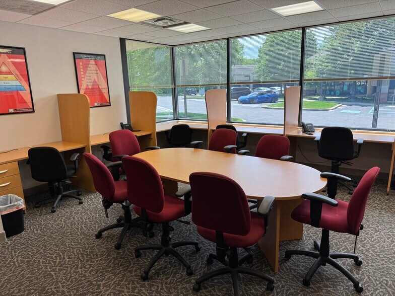 More Photos Of 601 Bethlehem Pike, Montgomeryville Medical For Sale