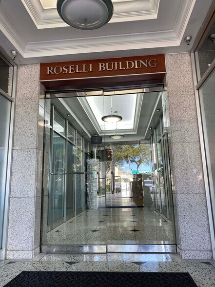 More Photos Of 3471 N Federal Hwy, Fort Lauderdale Office For Lease