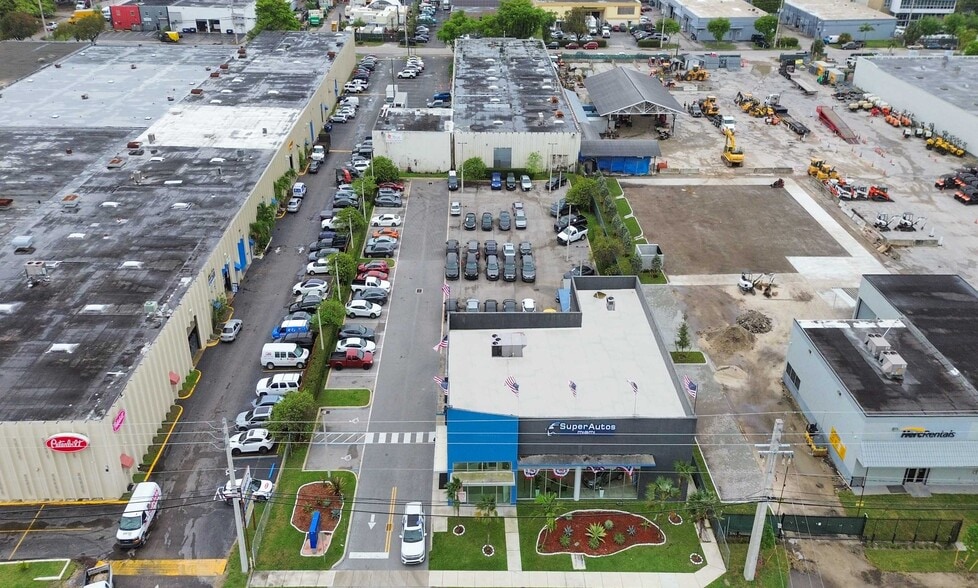 More Photos Of 8470 NW 58th St, Doral Auto Dealership For Sale