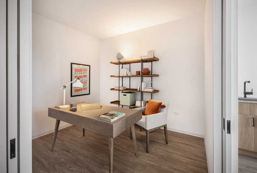 More Photos Of 1717 S Michigan Ave, Chicago Apartments For Lease