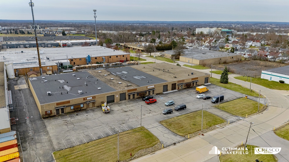 Primary Photo Of 4335-4365 Cranwood Pky, Warrensville Heights Industrial For Lease