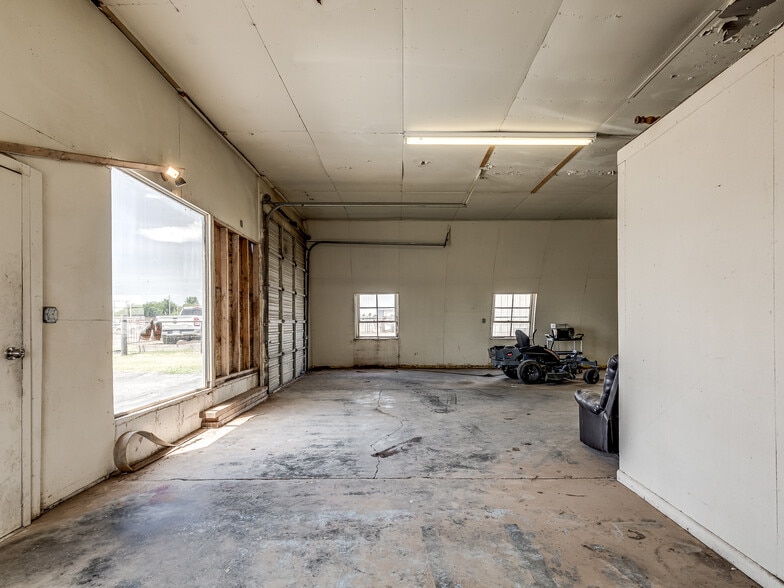 More Photos Of , El Reno Industrial For Sale