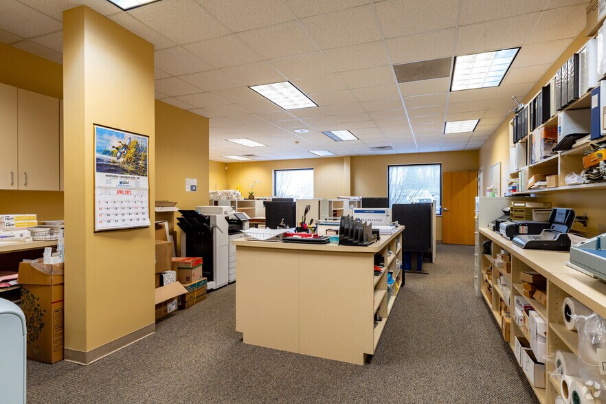 More Photos Of 3754 Ranchero Dr, Ann Arbor Office For Sale