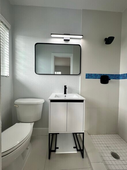 More Photos Of 7315-7325 Carlyle Ave, Miami Beach Apartments For Sale
